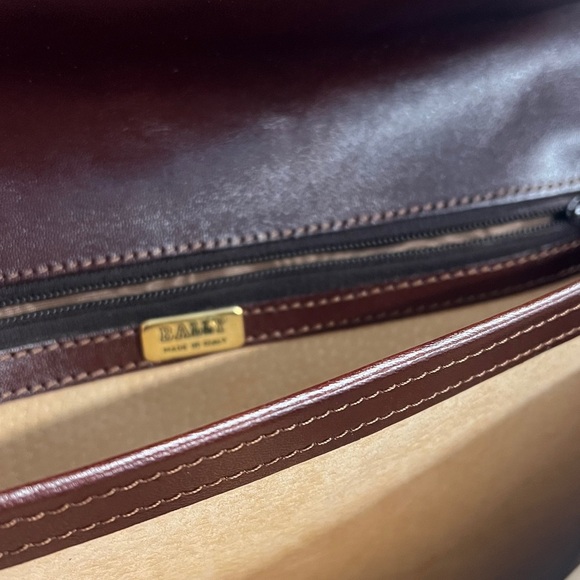 Bally Vintage Smooth Dark Brown Leather Stuctured Large Wristlet Clutch Bag - Picture 8 of 14